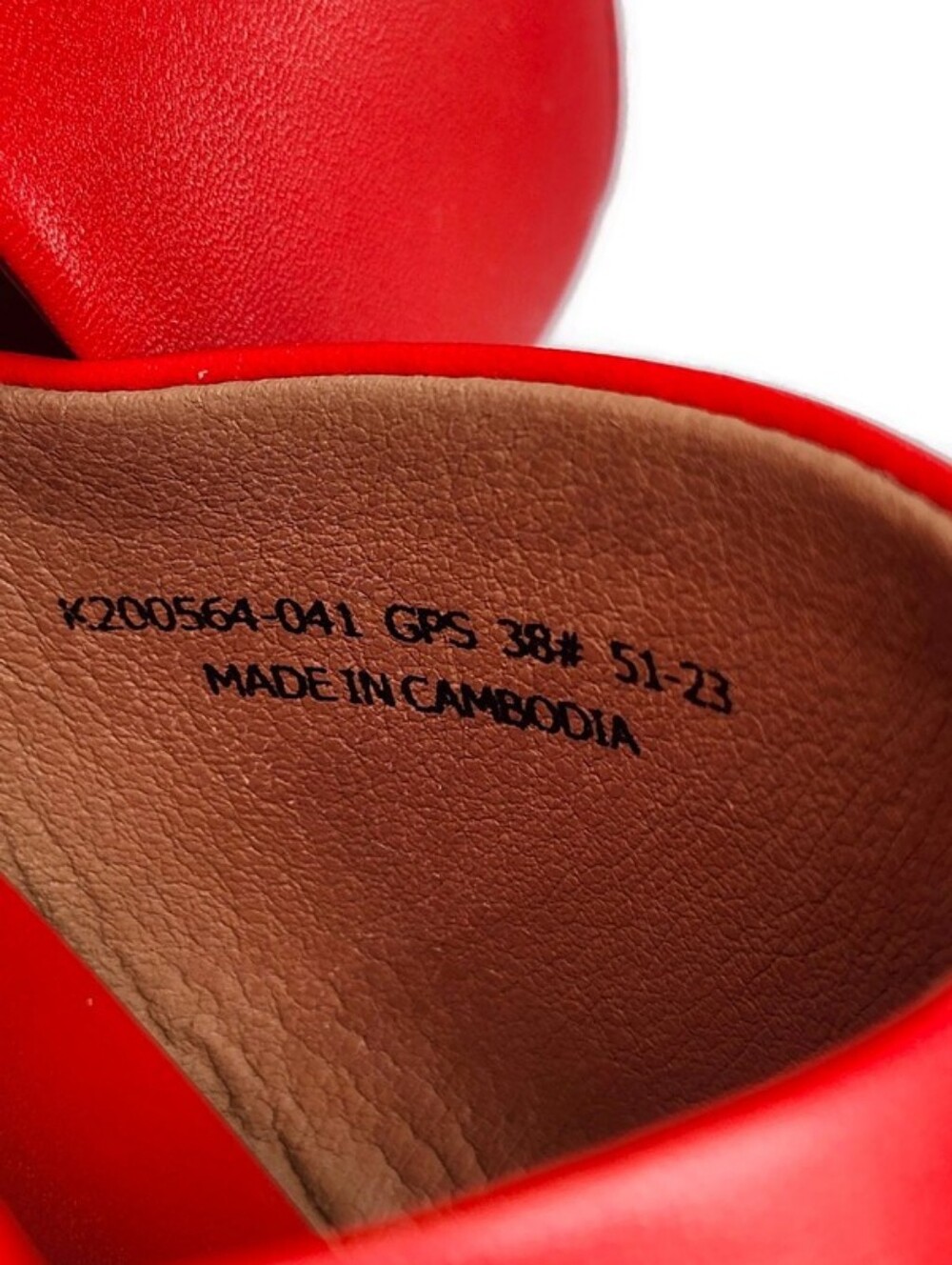 Camper Misia Red Leather Single Wide Strap Buckle Close Open-Toe Flatform Sandal - Picture 13 of 16